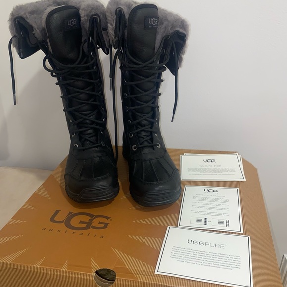 UGG ADIRONDACK BOOTS - Picture 13 of 13
